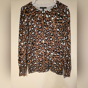 Banana Republic Brown White Black Leopard Print Crew Neck Sweater size M